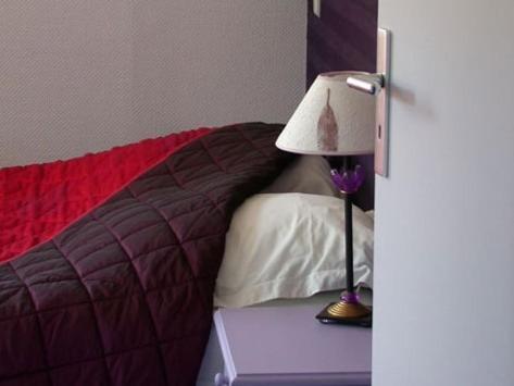 Logis Hotel Les Sapins Le Menil Номер фото