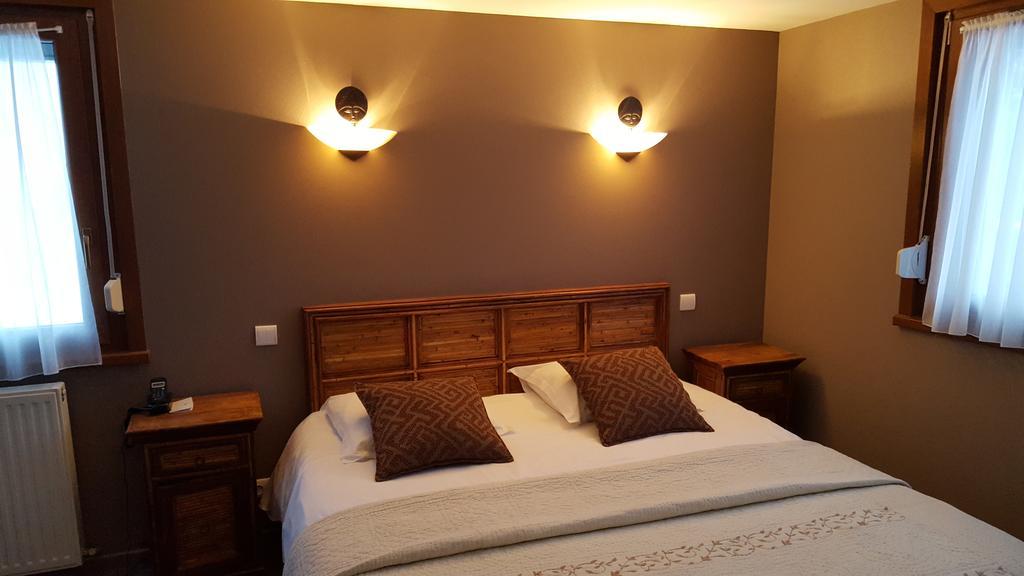 Logis Hotel Les Sapins Le Menil Экстерьер фото