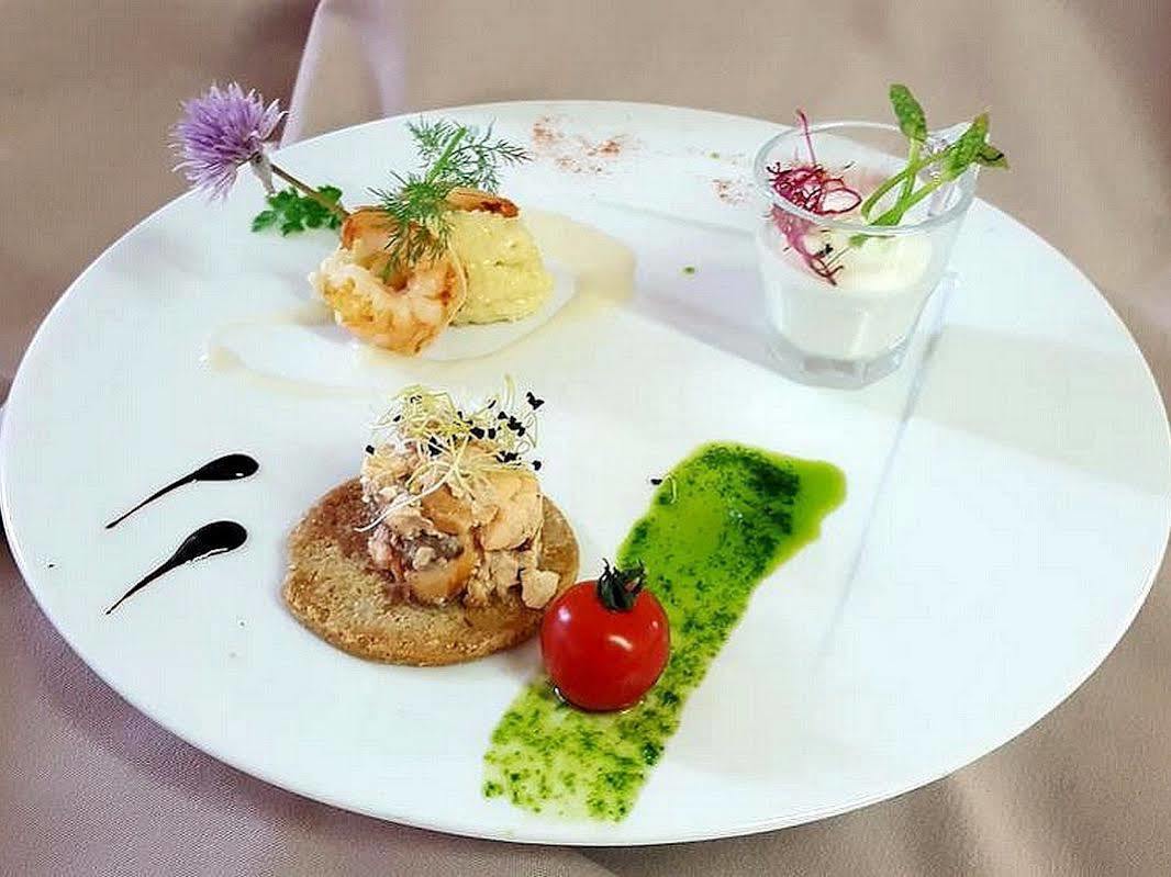 Logis Hotel Les Sapins Le Menil Экстерьер фото